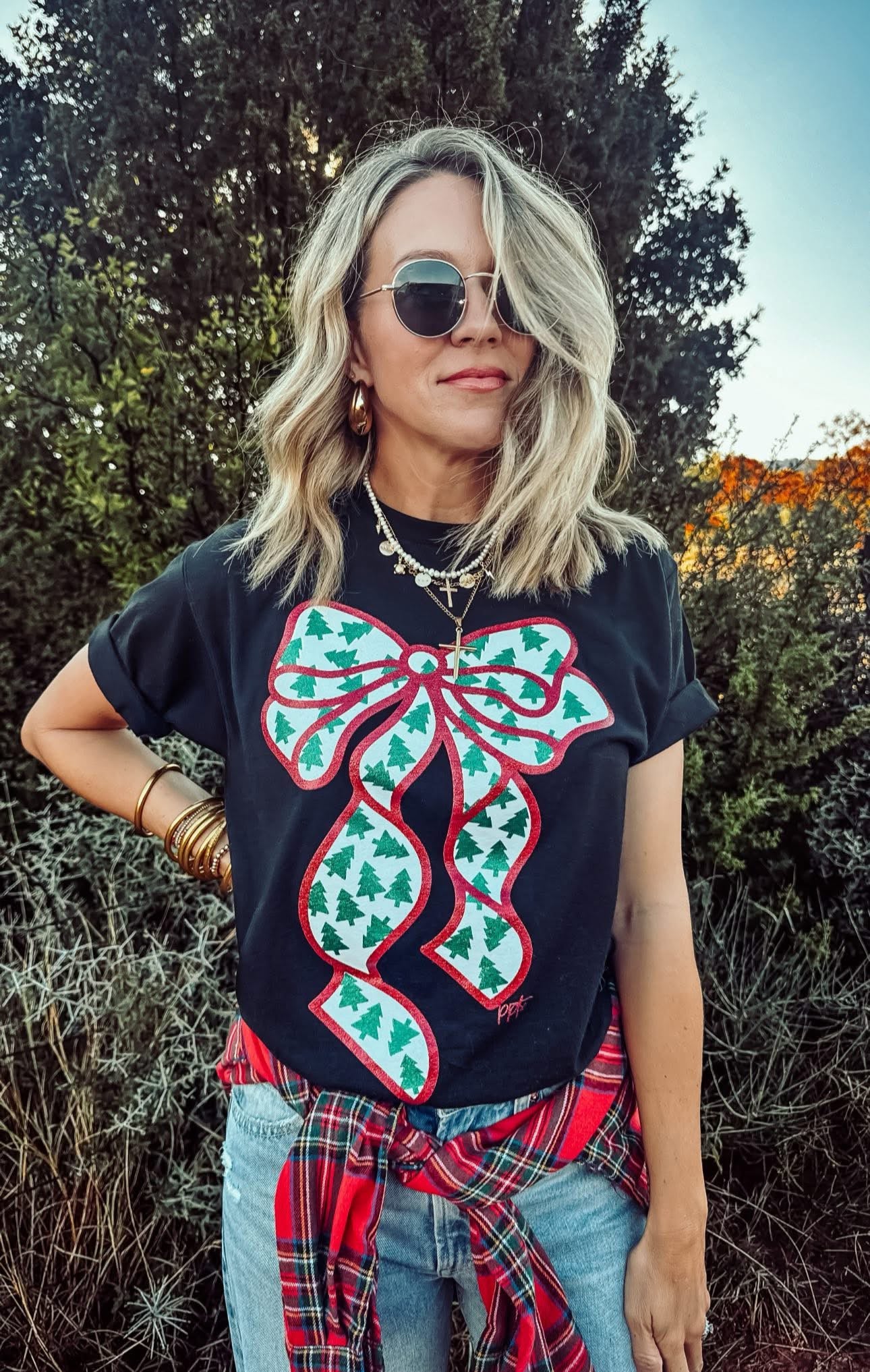 Glitter Bow with Tiny Trees