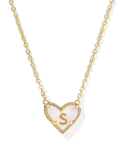 Ari Heart Letter Gold Short Pendant Necklace