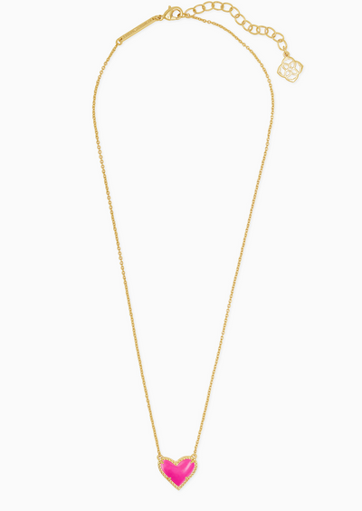 Ari Heart Short Necklace in Gold