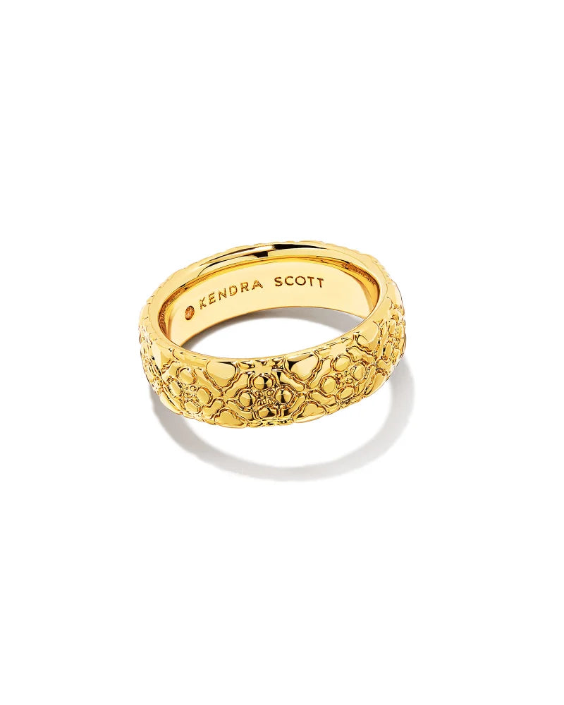 Harper Band Ring in Gold Metal