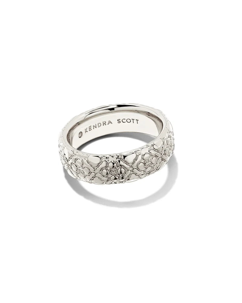 Harper Band Ring in Silver Metal